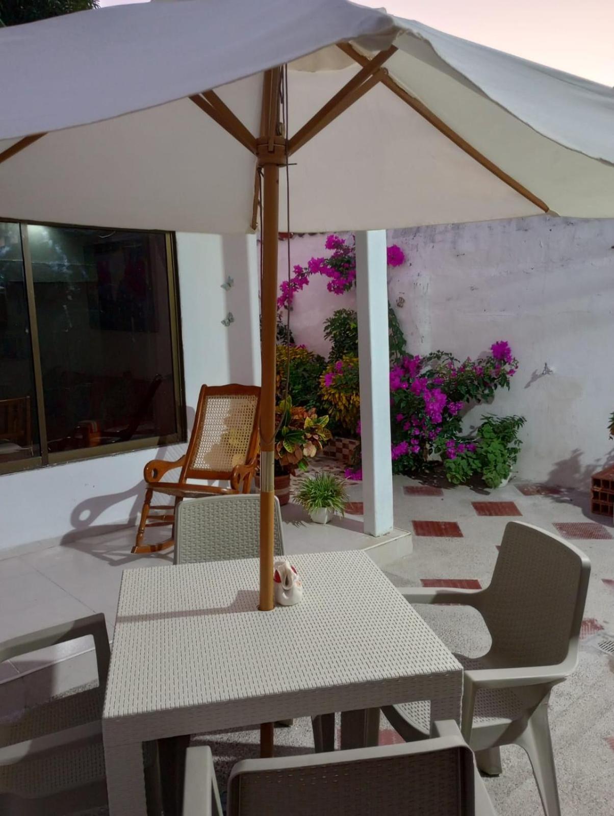 Hospedaje Casa Pachi En Cartagena De Indias Buitenkant foto